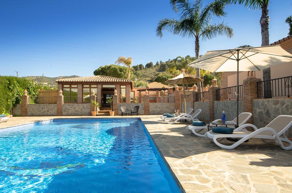 Villa Conmigo Bed & Breakfast Alhaurín de la Torre Kültér fotó
