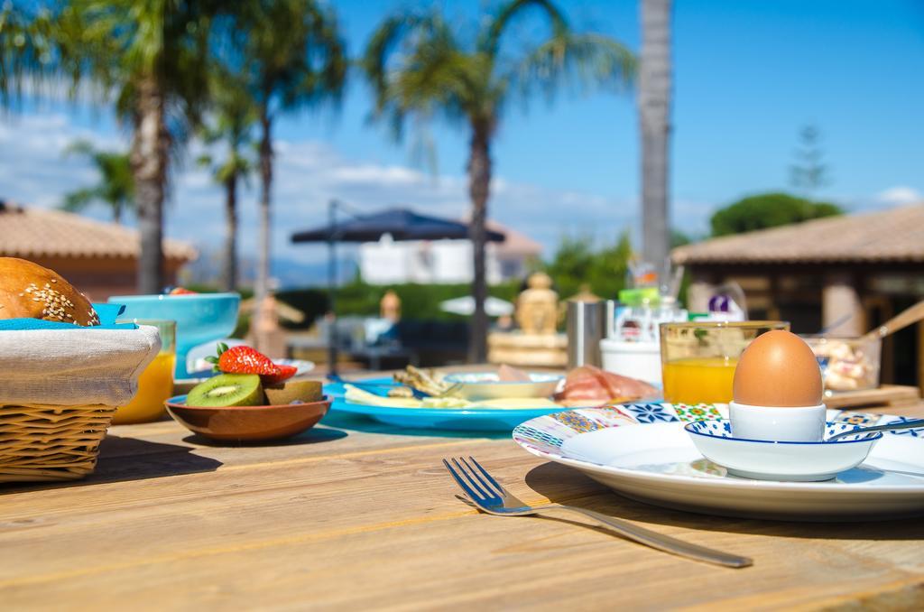 Villa Conmigo Bed & Breakfast Alhaurín de la Torre Kültér fotó