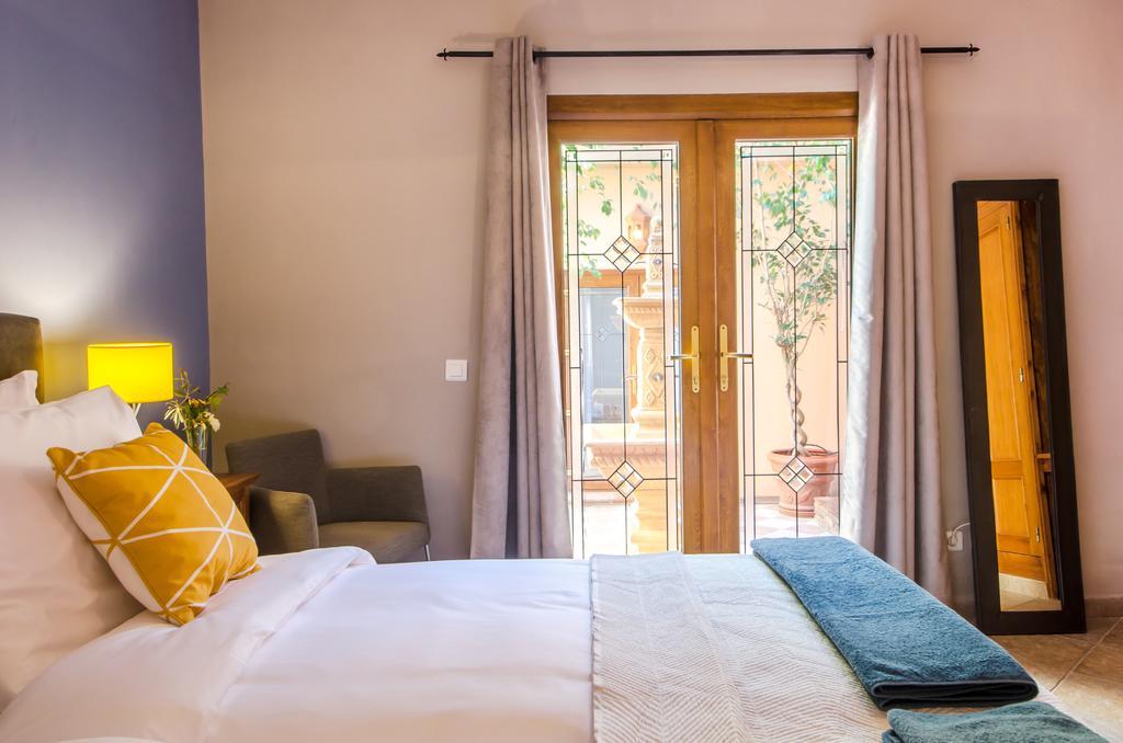 Villa Conmigo Bed & Breakfast Alhaurín de la Torre Kültér fotó