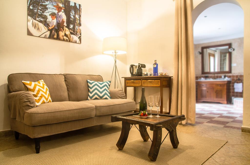 Villa Conmigo Bed & Breakfast Alhaurín de la Torre Kültér fotó