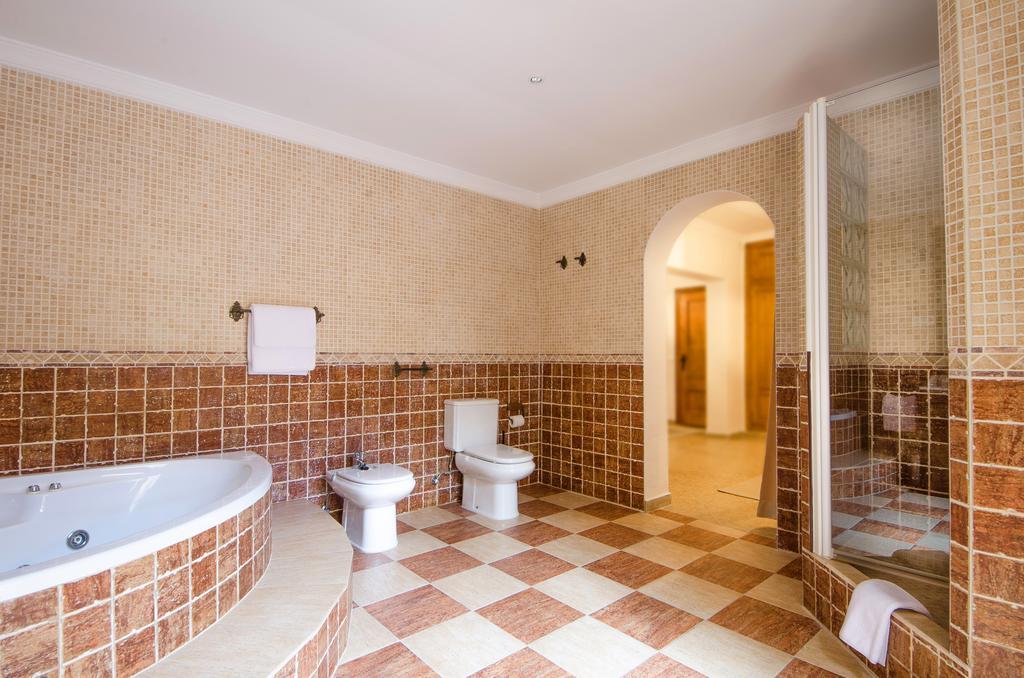 Villa Conmigo Bed & Breakfast Alhaurín de la Torre Kültér fotó